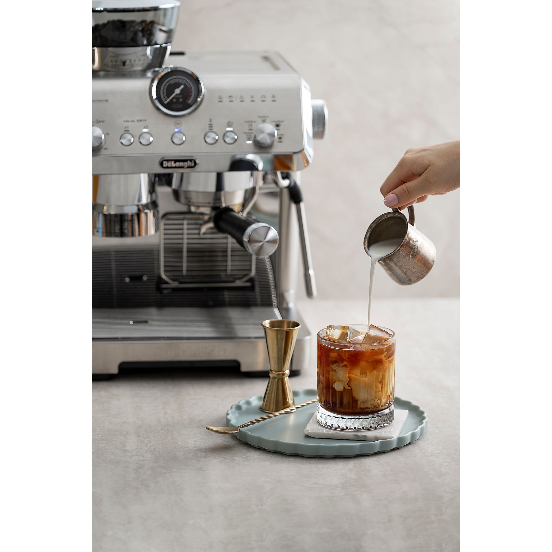 DELONGHI La Specialista Opera Cold Brew EC9555.M - 15 Mahlgrade und Smart-Tamping-Station, Siebträger Espressomaschine Metall – Bild 7
